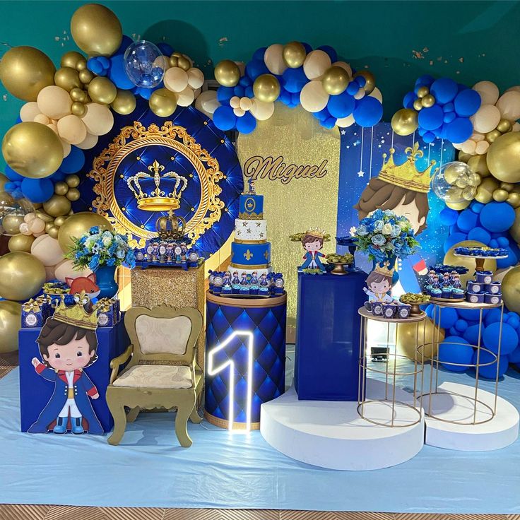 Festa montada com os moldes — exemplo 9